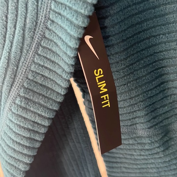 NWT Nike Pro Hyperwarm Velour Turtleneck Size - Medium - Picture 8 of 11